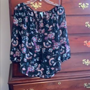 Paisley navy blue top